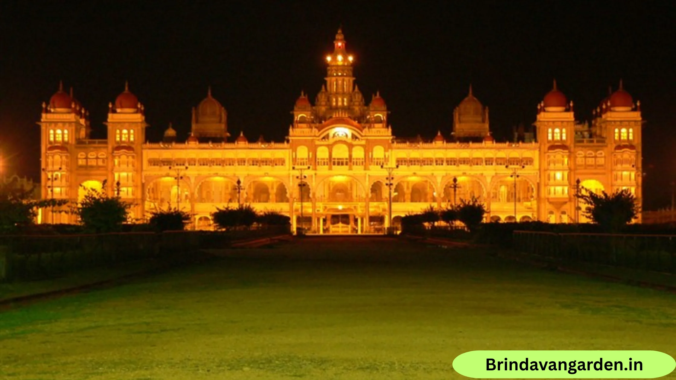 mysore palace opening time