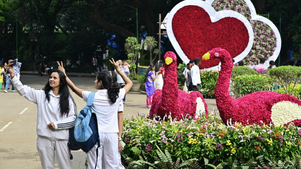 cubbon park flower show